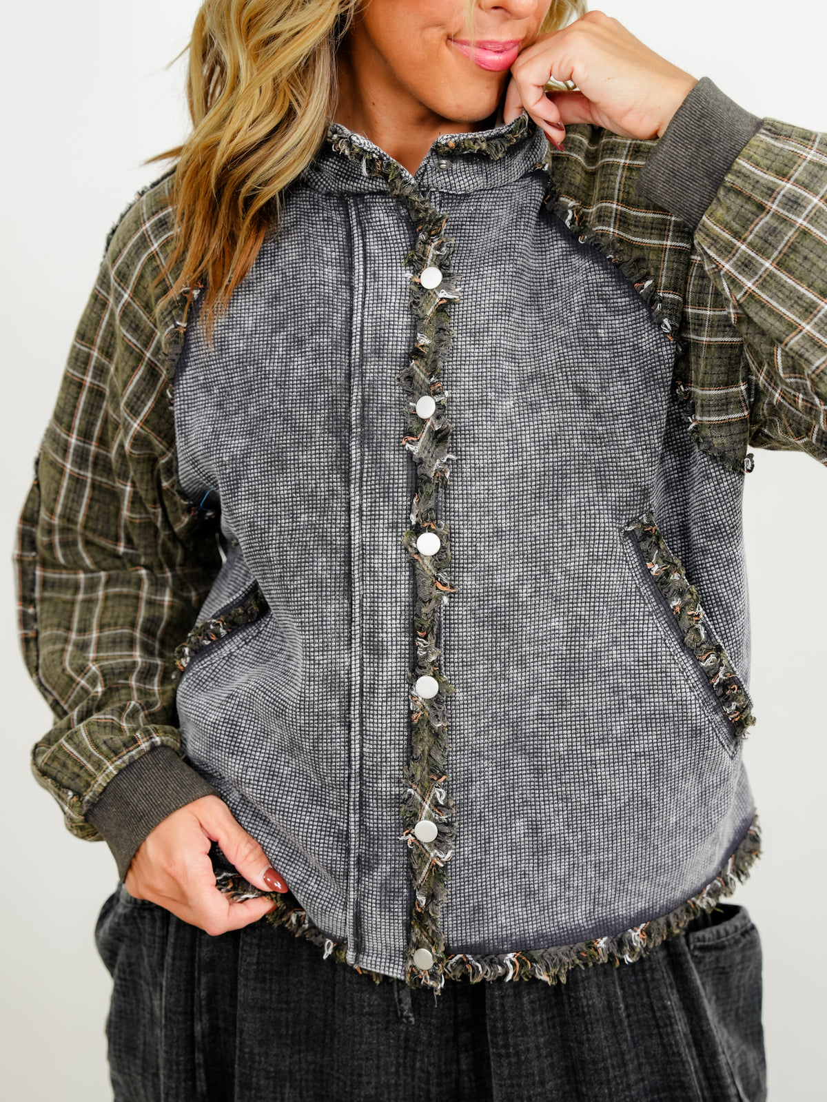 POL Thermal and Plaid Long Sleeve Snap Close Jacket