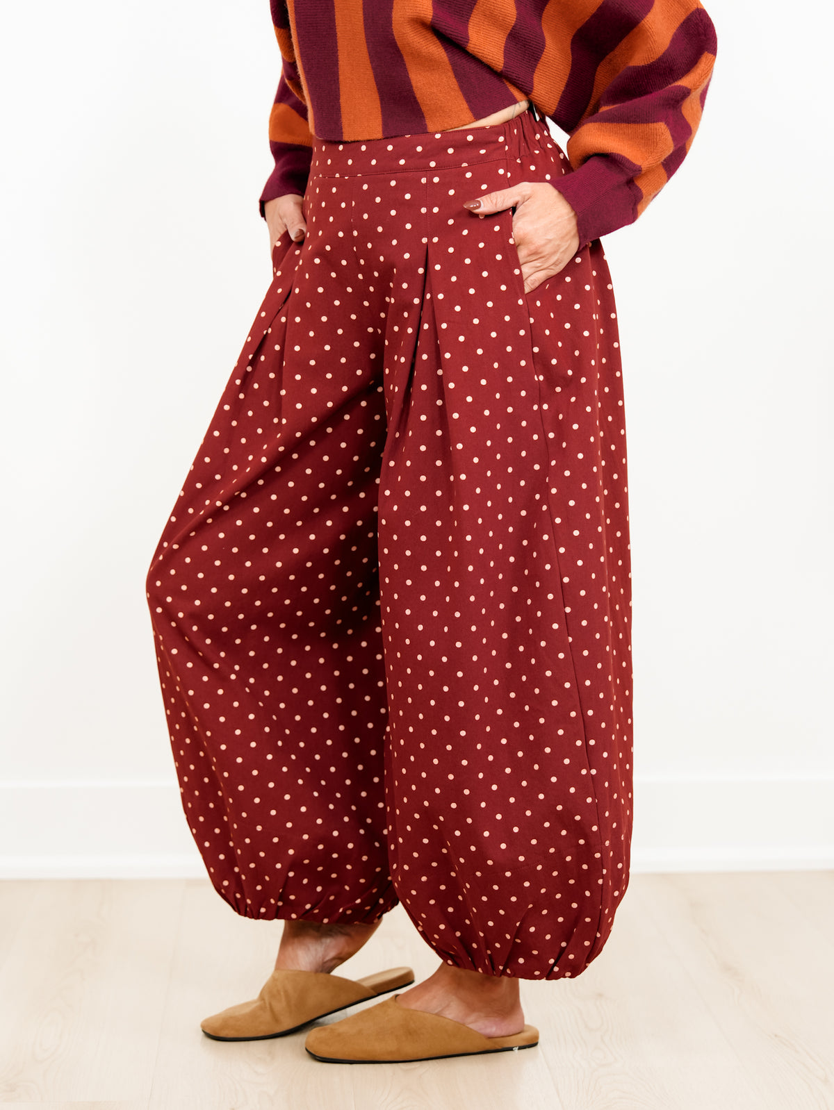 Plus/Reg Polka Dot High Waist Balloon Leg Pants
