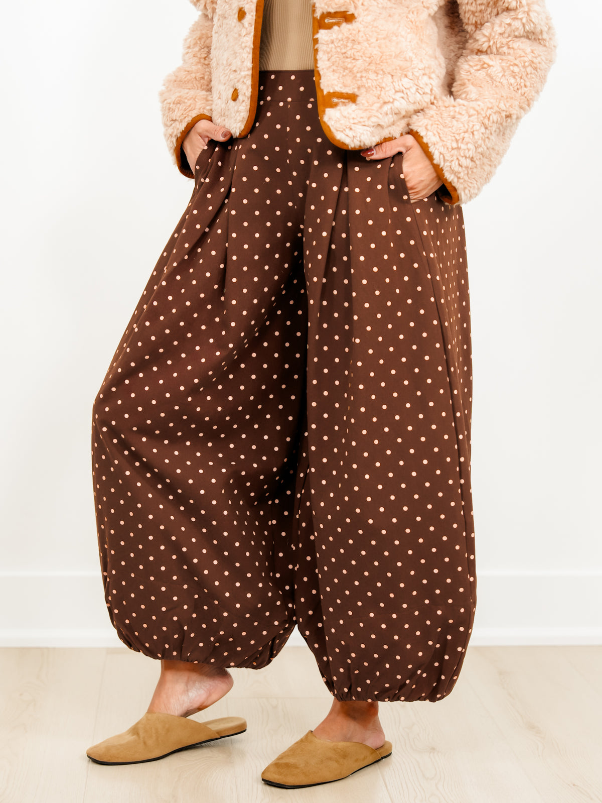 Plus/Reg Polka Dot High Waist Balloon Leg Pants