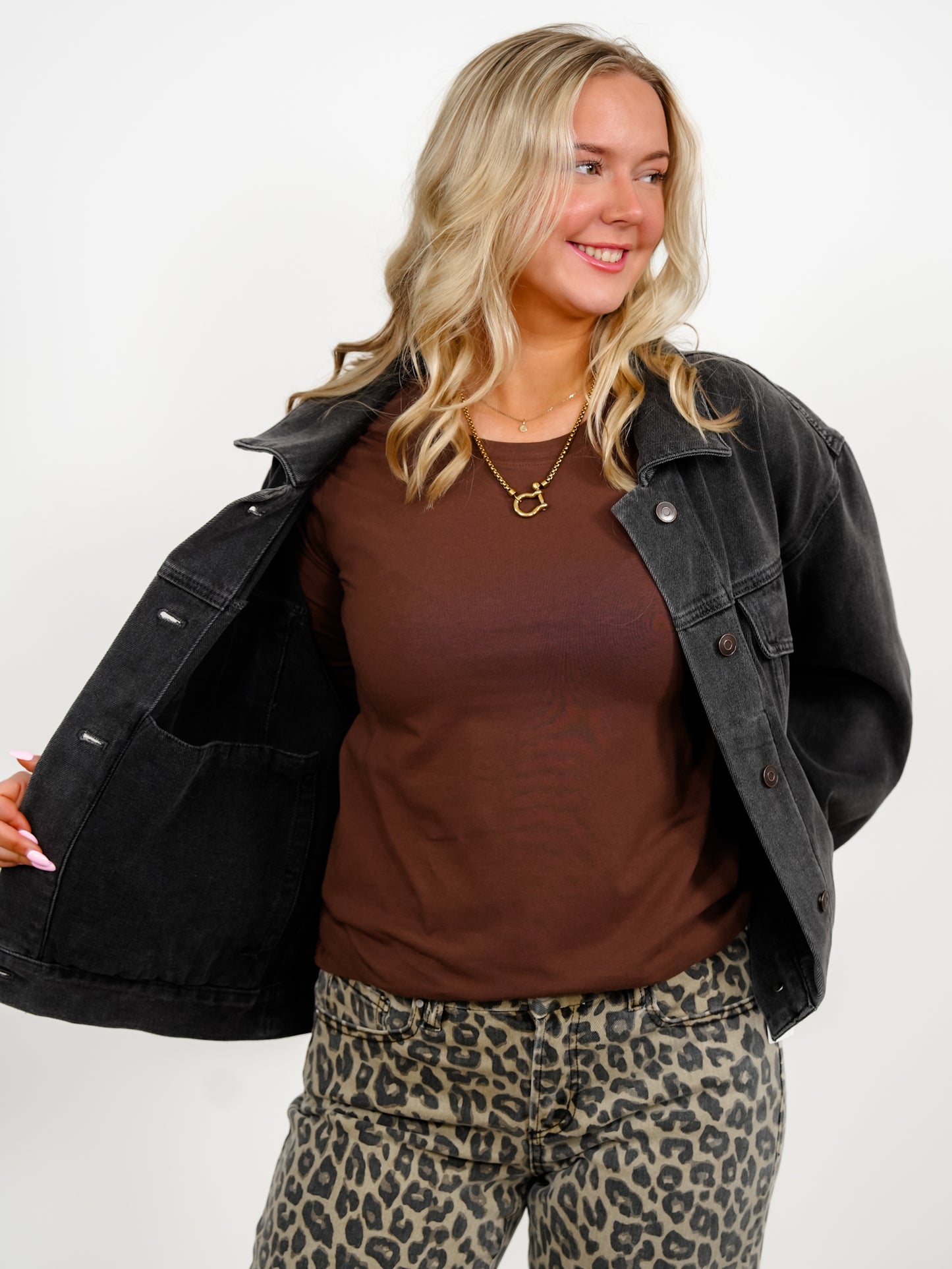 Door Buster! Plus/Reg Zenana Cotton Crew Neck Long Sleeve Tee Shirt