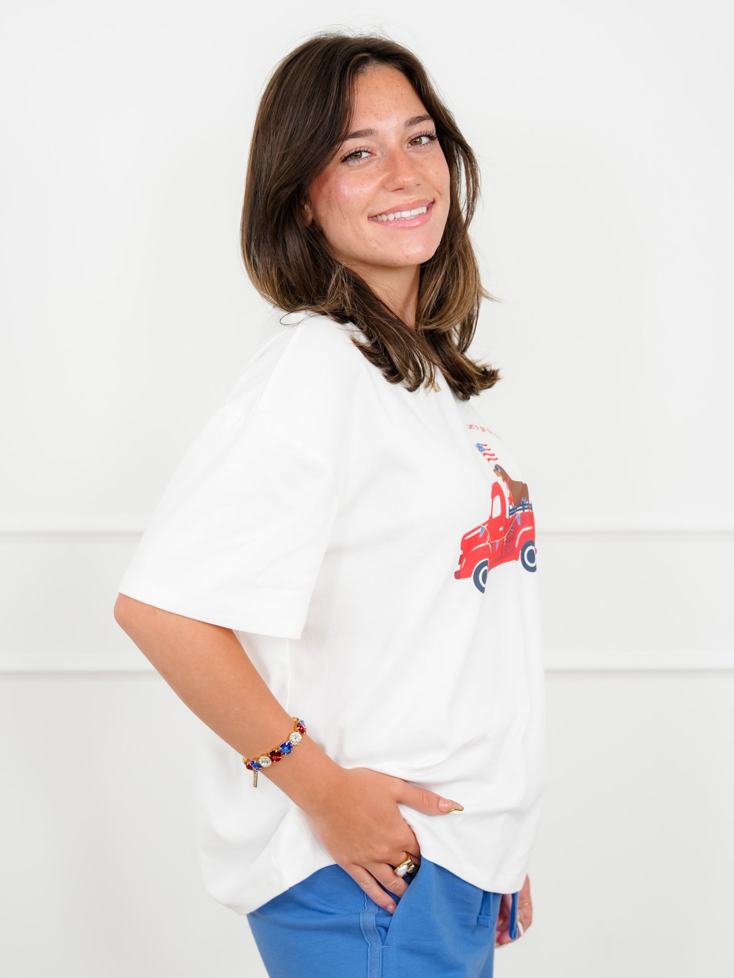 Short Sleeve "USA Dog Car" Graphic Top