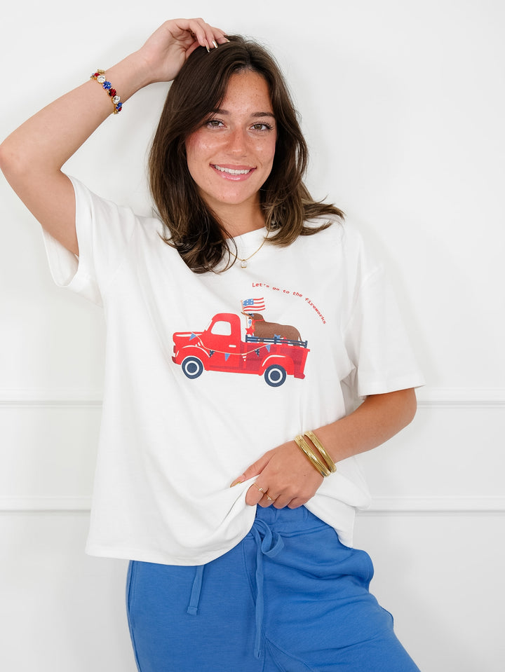 Short Sleeve "USA Dog Car" Graphic Top