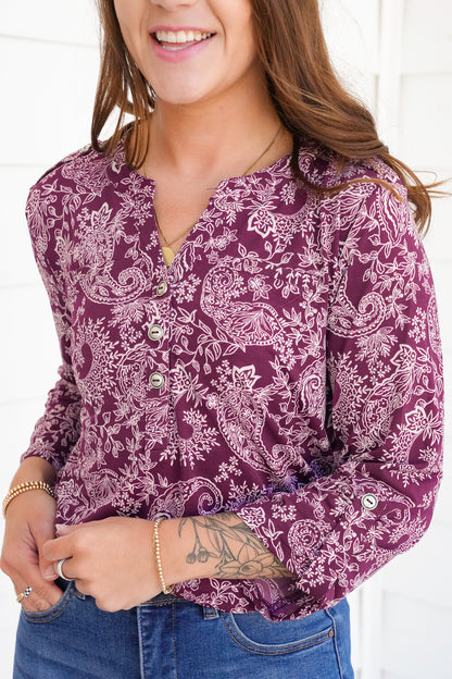 Plus/Reg Paisley Floral 3/4 Sleeve Button Tab Tunic Top