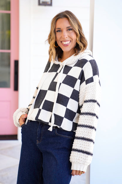 Checkered Long Sleeve Hooded Sweater