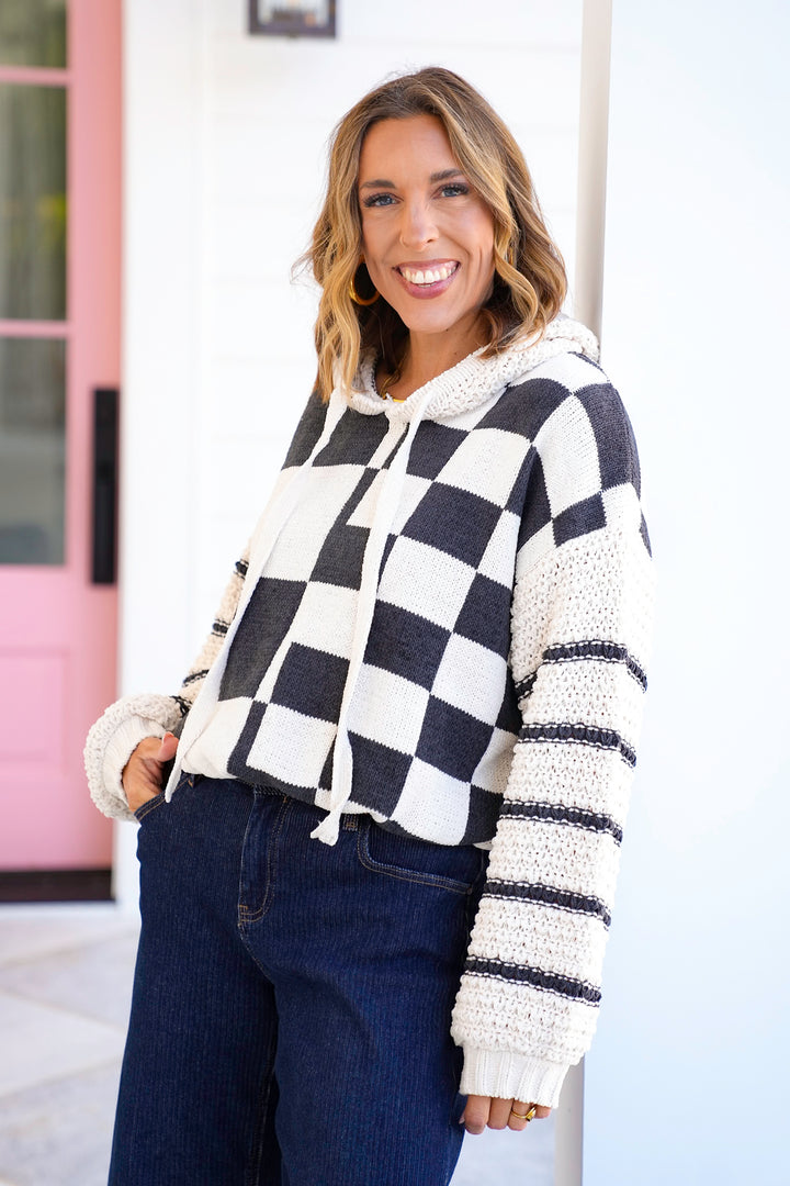 Checkered Long Sleeve Hooded Sweater