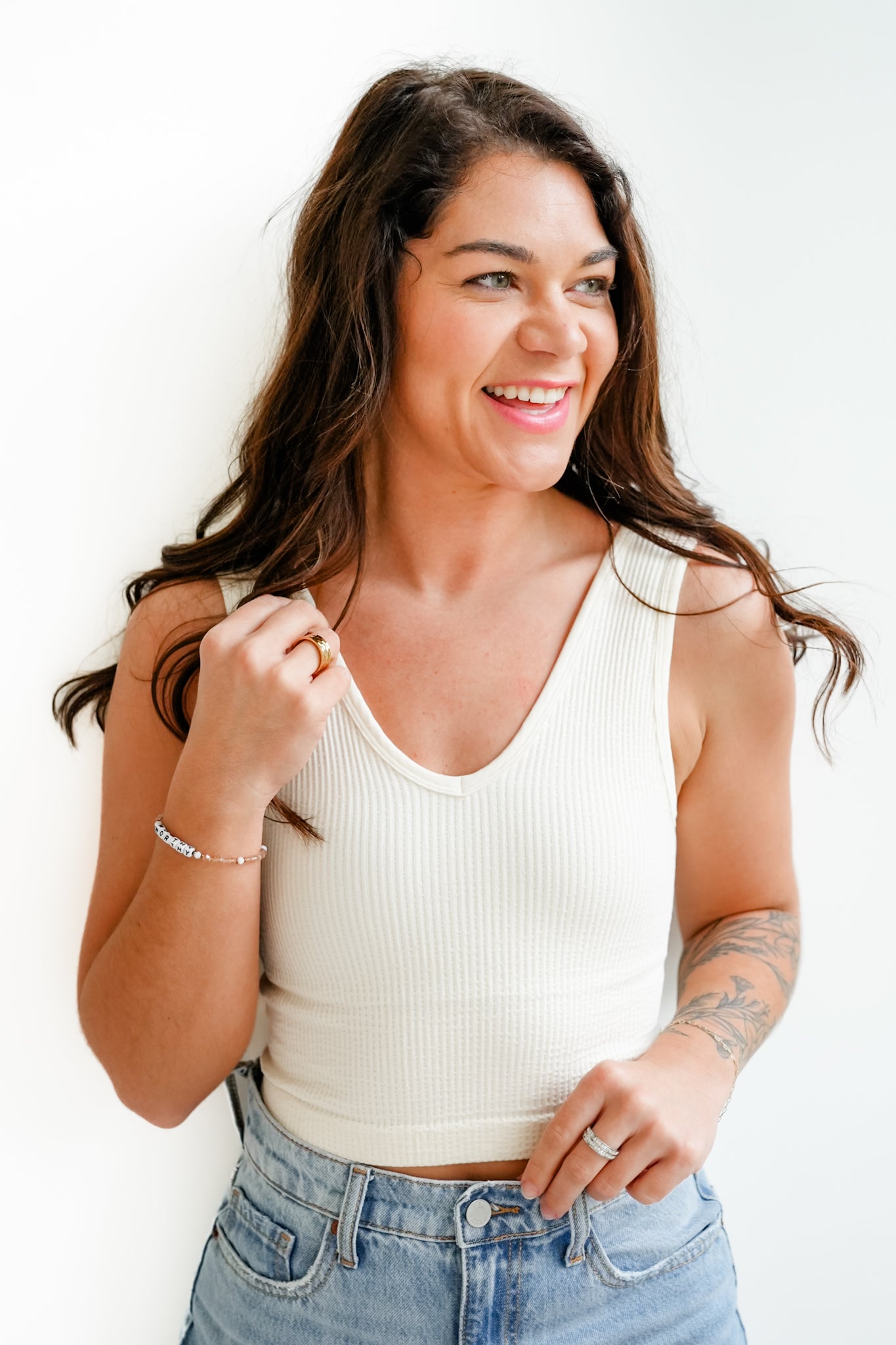 Ribbed Knit U/V Neck Cropped Tank Top