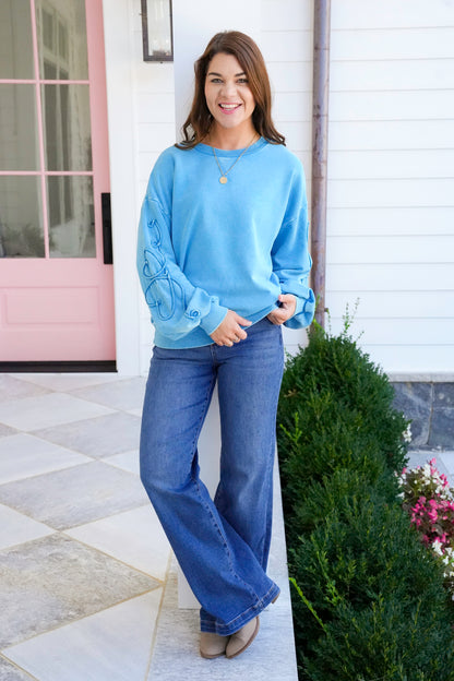 Embroidered Heart Pattern Long Sleeve Pullover Top