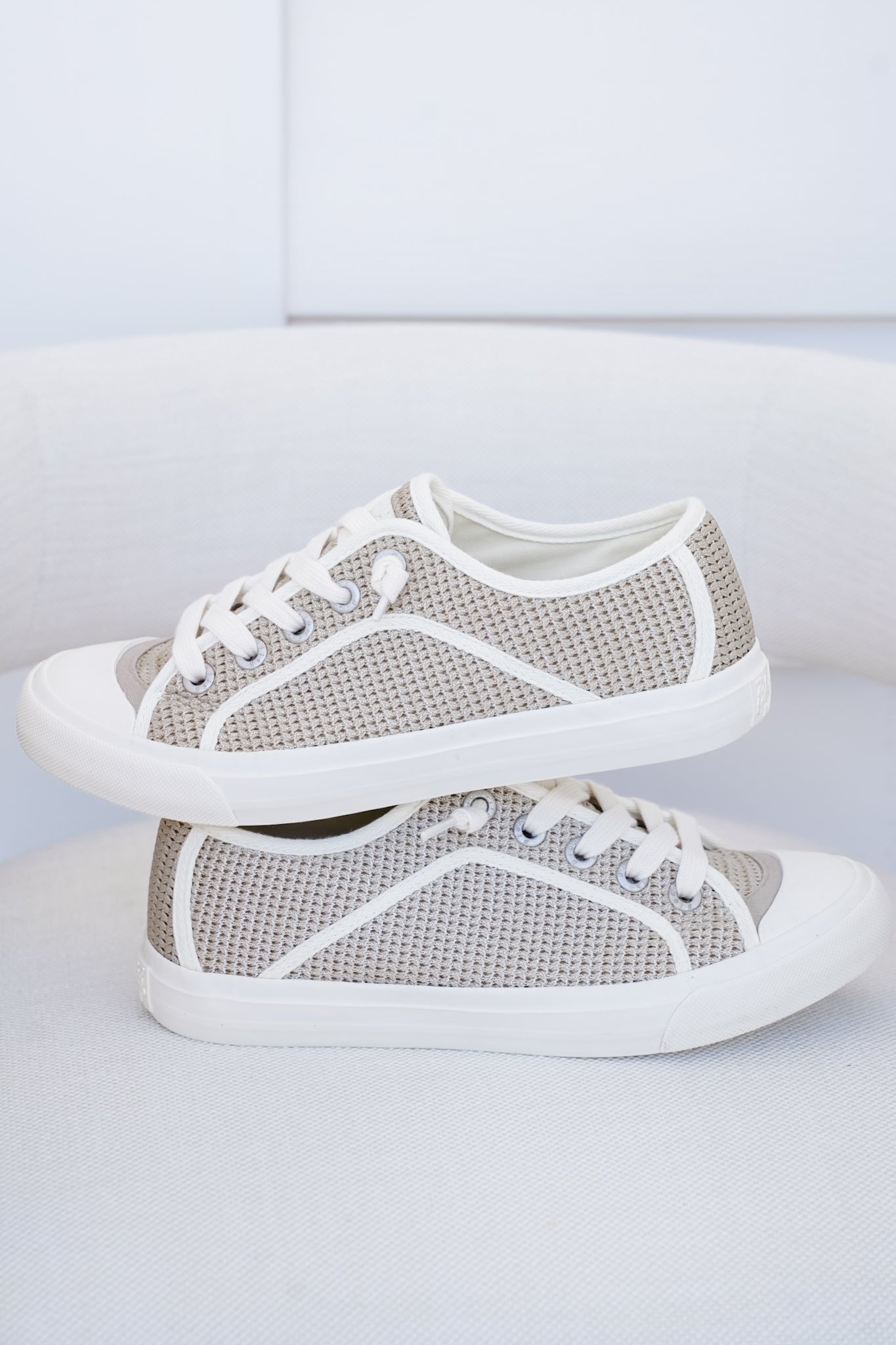 Blowfish Woven Low Top Casual Sneaker