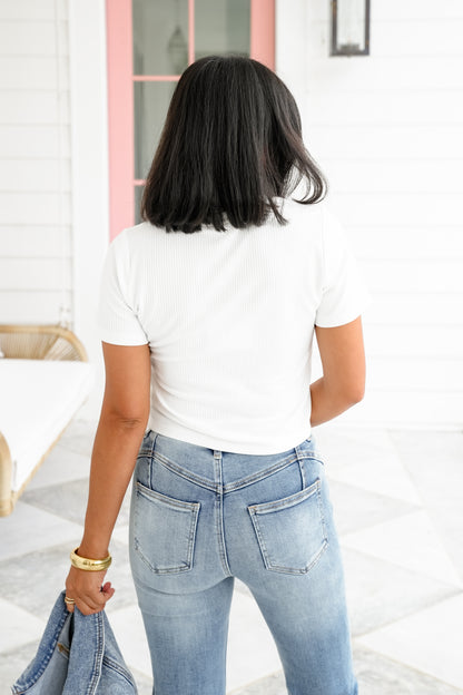 Plus/Reg Short Sleeve Top with Embroidered Horseshoe Detail