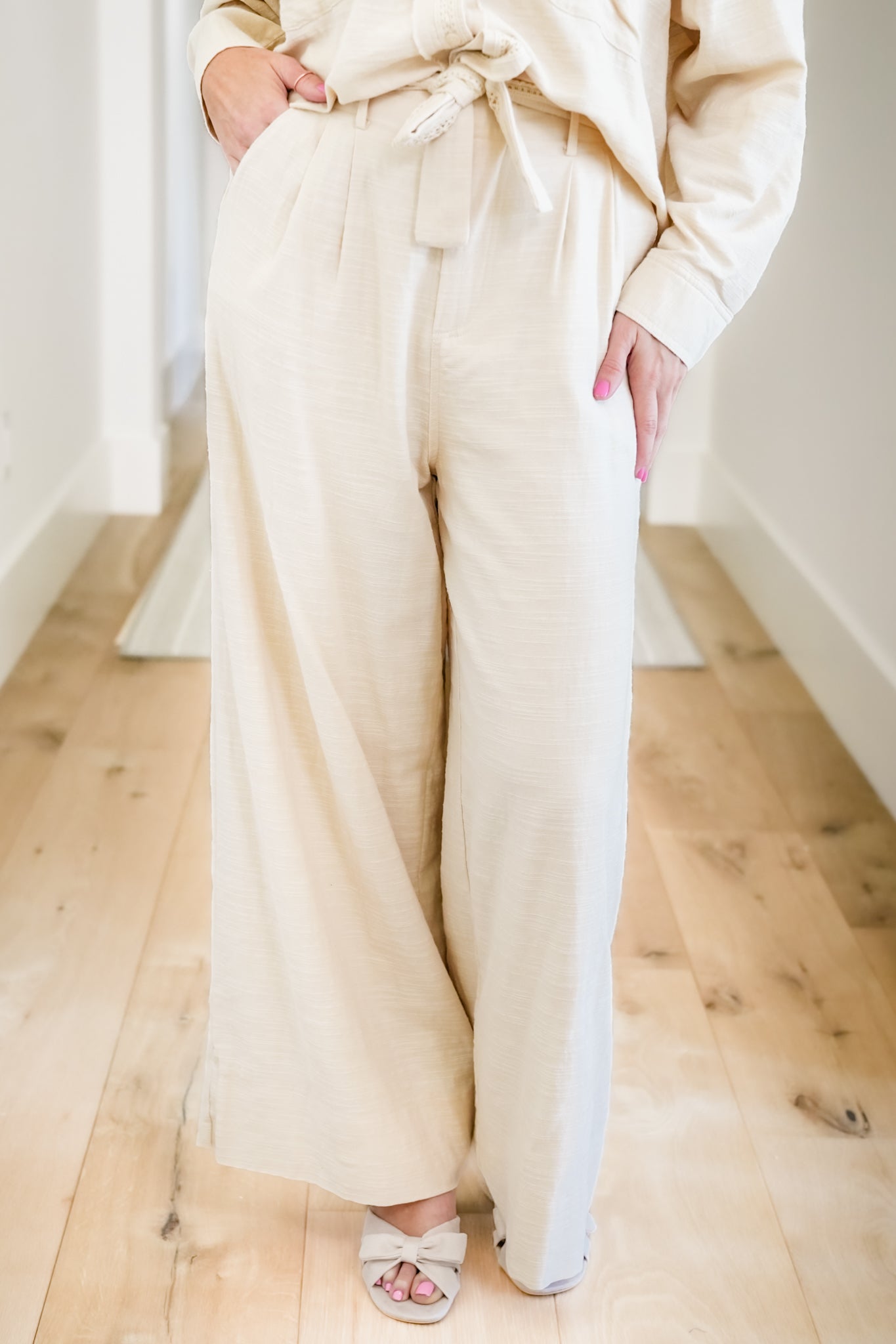 Woven Pants with Lace Trim Belt