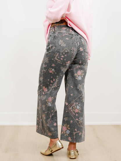 Plus/Reg Embroidery Print High Waist Wide Leg Cropped Jeans - Freckled Poppy