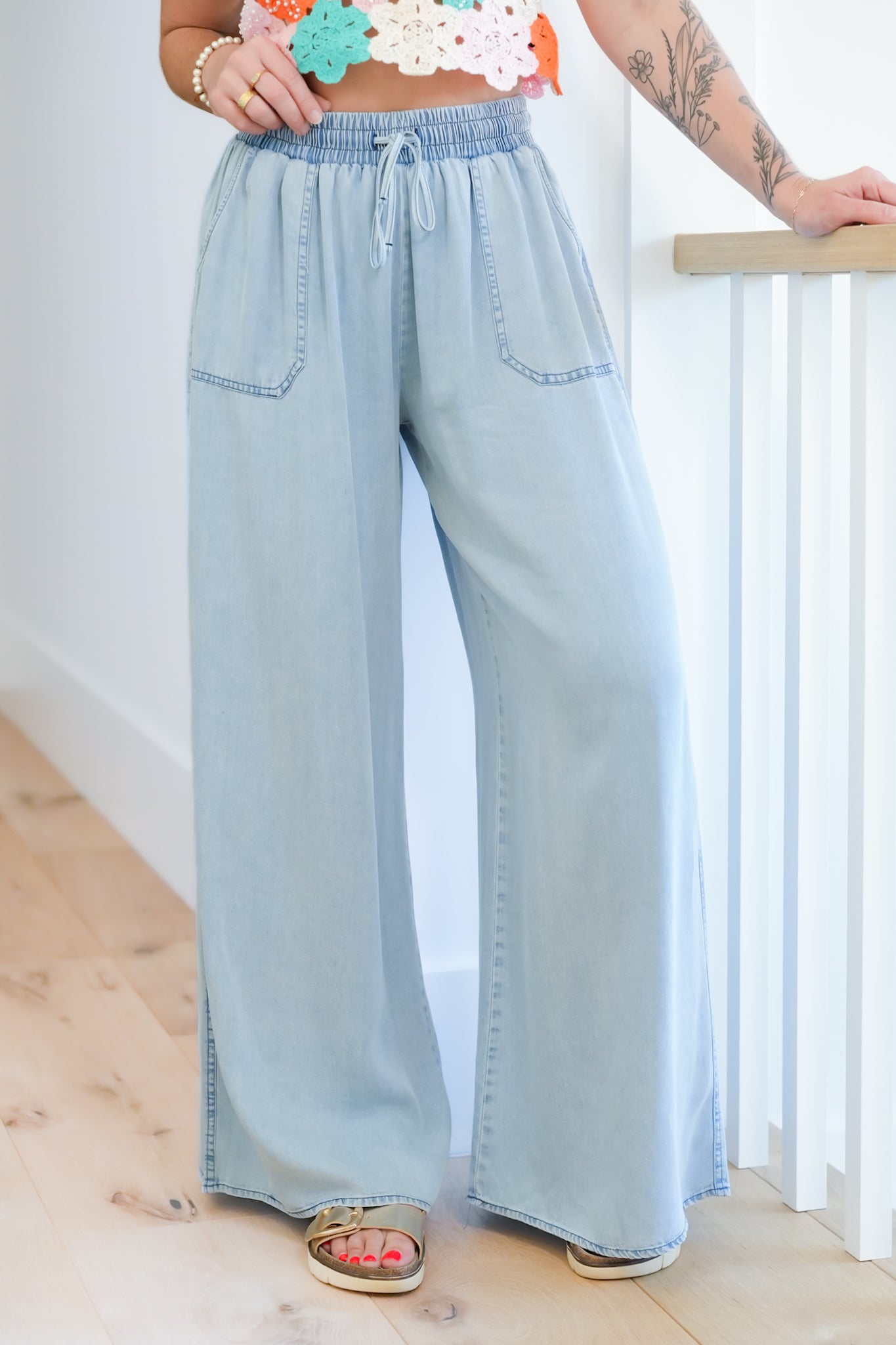 Light Wash Elastic Waist Palazzo Pants