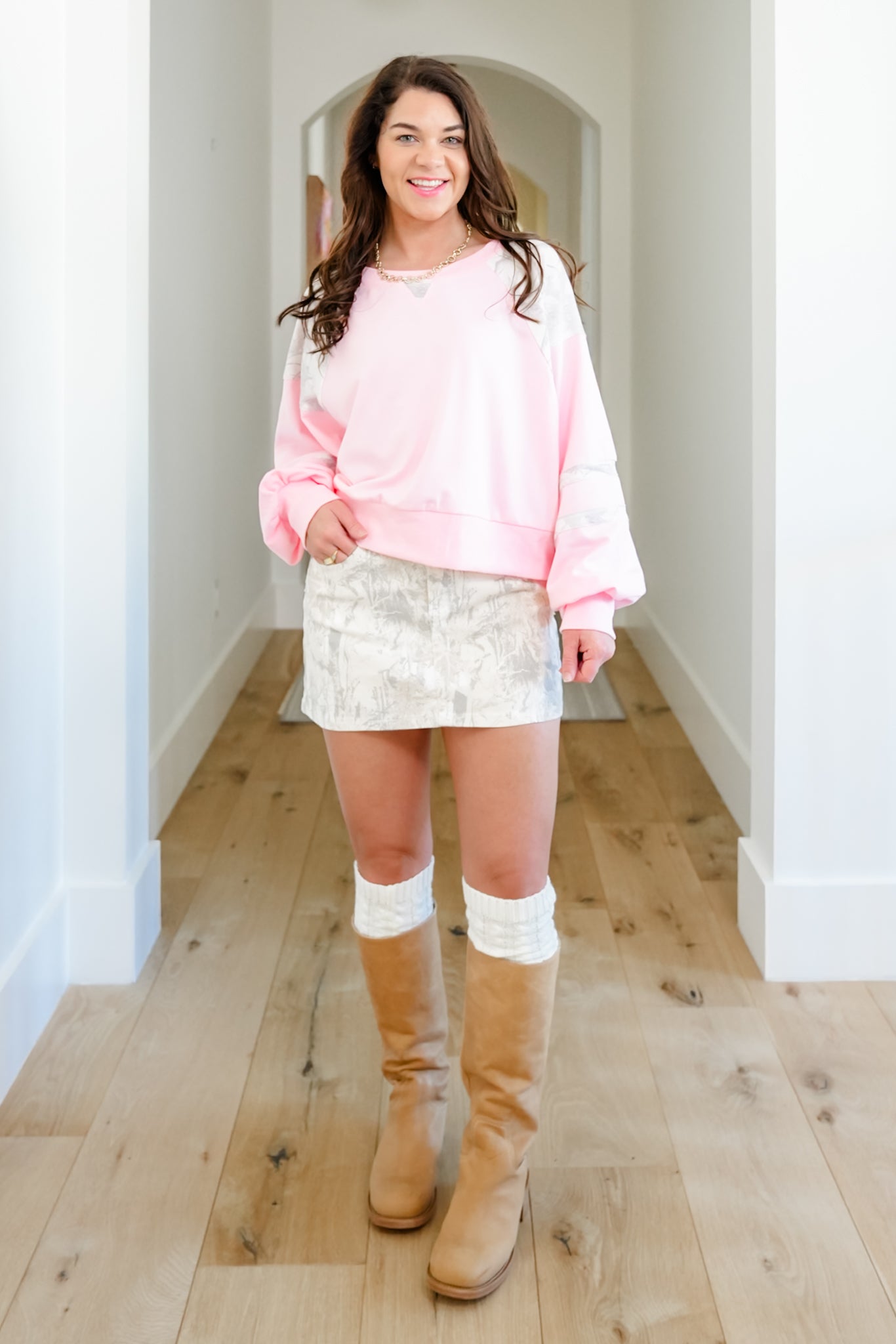 Plus/Reg Long Sleeve Pullover Sweatshirt with Camo Accents