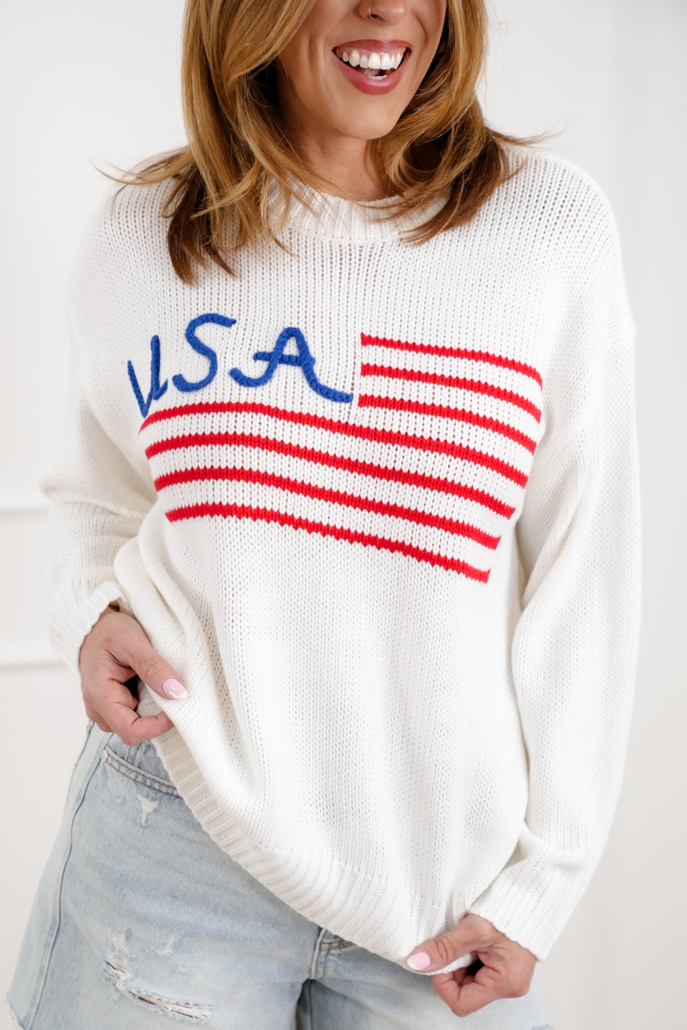 White Long Sleeve "USA" Pullover Knit Sweater