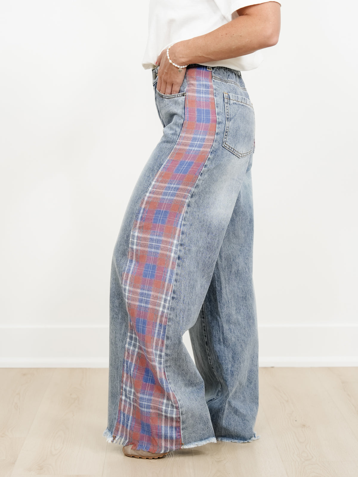 Contrast Plaid Mix Washed Solid Knit Wide Leg Pants With Frayed Edge