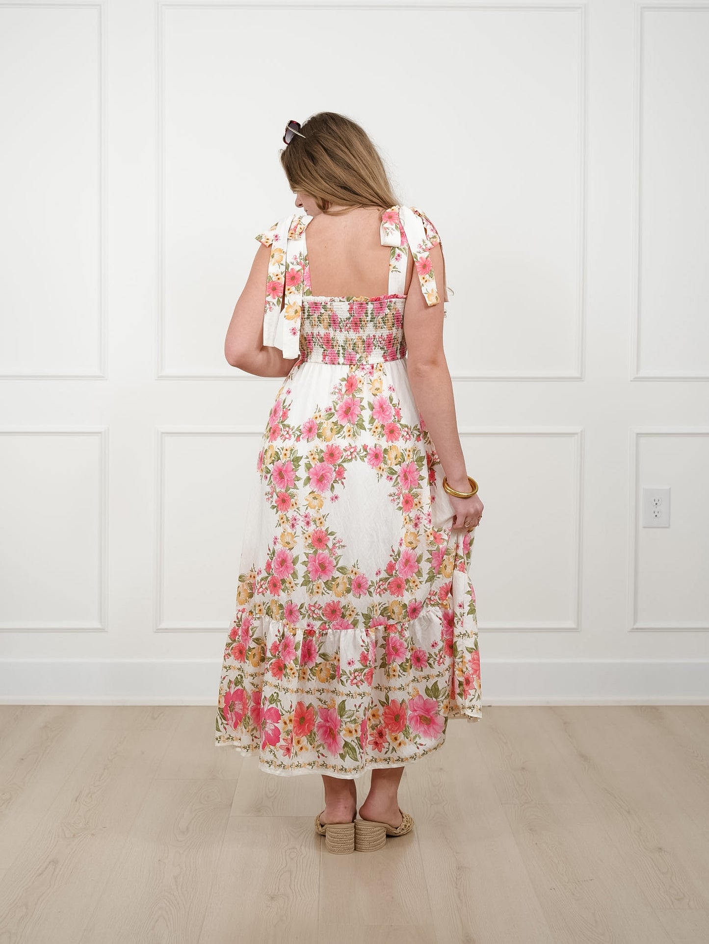 Plus/Reg Floral Sleeveless Smocked Bodice Tiered Midi Dress