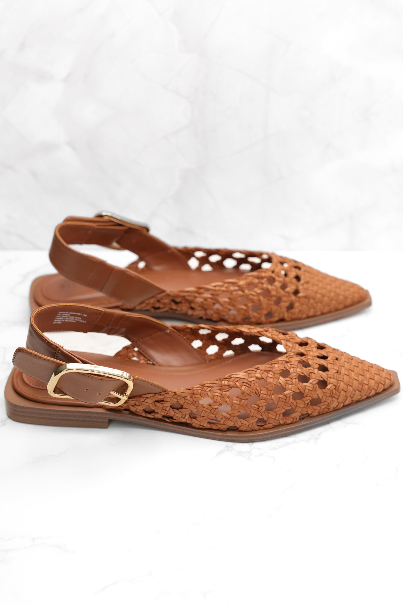 Steve Madden Woven Flats