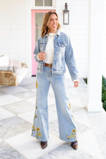 Judy Blue Light Wash Long Sleeve Button Down Jacket