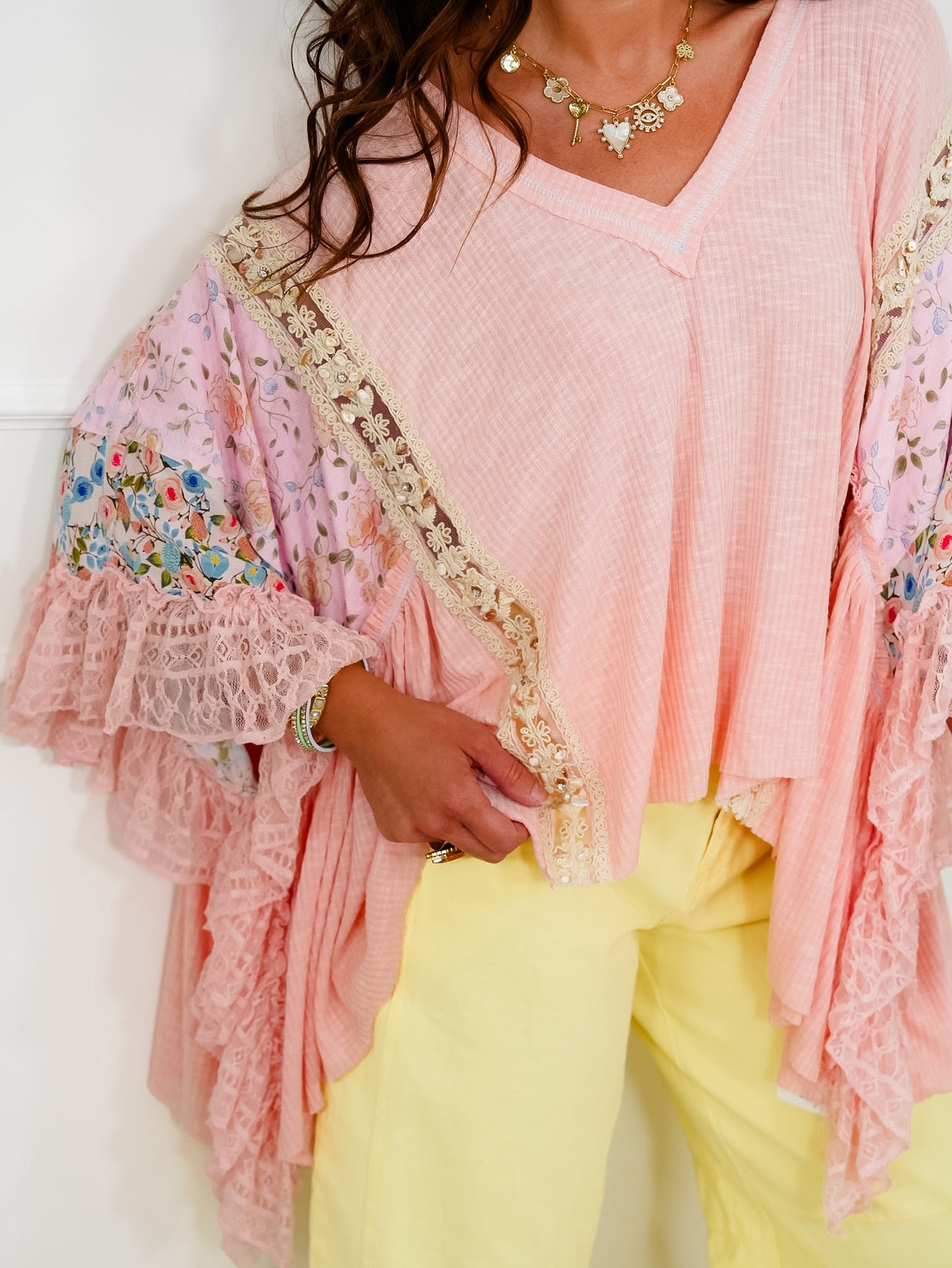 POL Ribbed V Neck Kimono Top with Floral Print