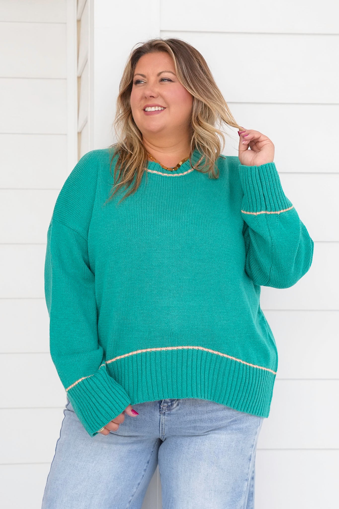Long Sleeve Sweater with Contrast Trim
