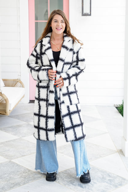 Plus/Reg Plaid Long Sleeve Open Front Fuzzy Coat