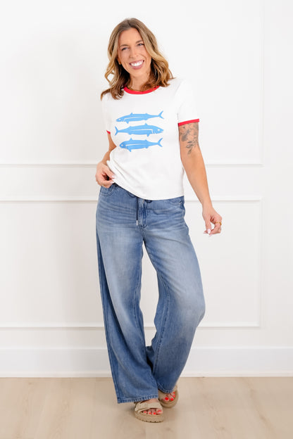 Short Sleeve Crew Neck Sardines Graphic Top