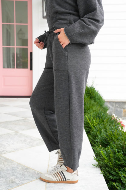 Heathered Elastic Waist Sweatpants with Front Patch Pocket