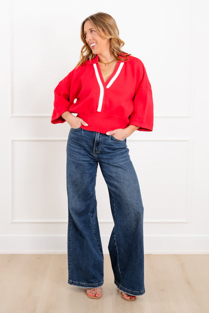 Plus/Reg 3/4 Sleeves Cropped Top with V Neck