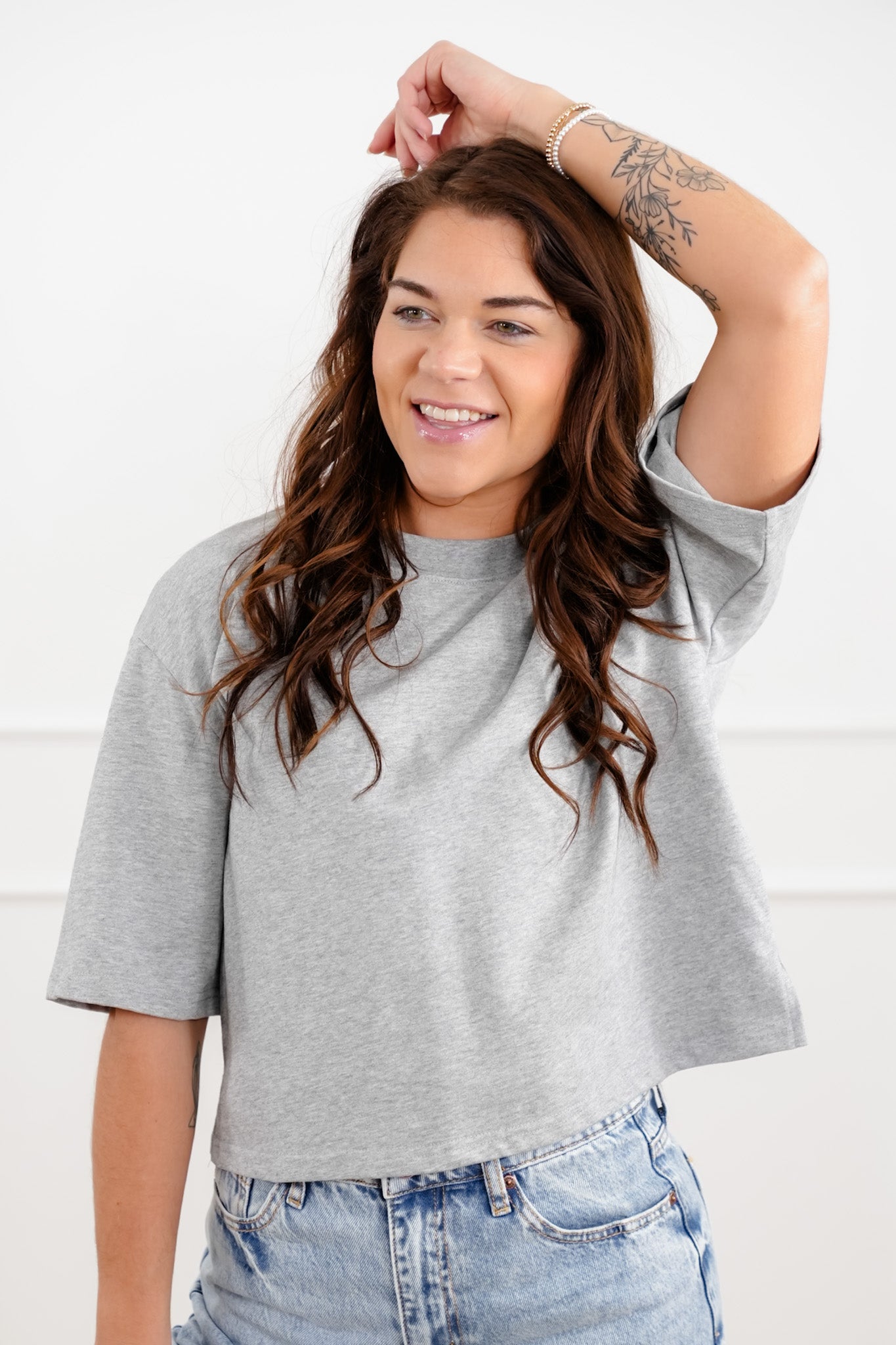 Plus/Reg The Marlow Nico Threads Solid Short Sleeve Crew Neck Top