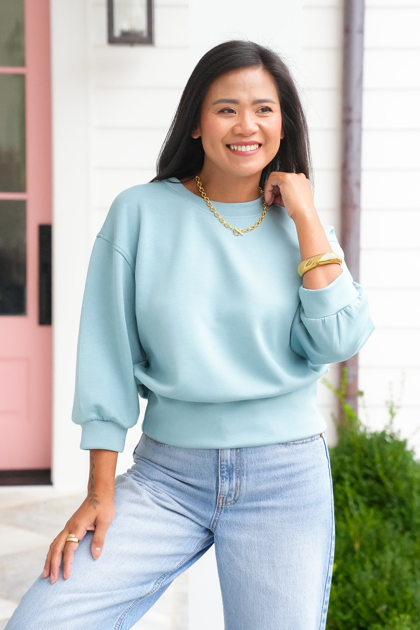 Door Buster! Solid 3/4 Sleeve Cropped Sweatshirt