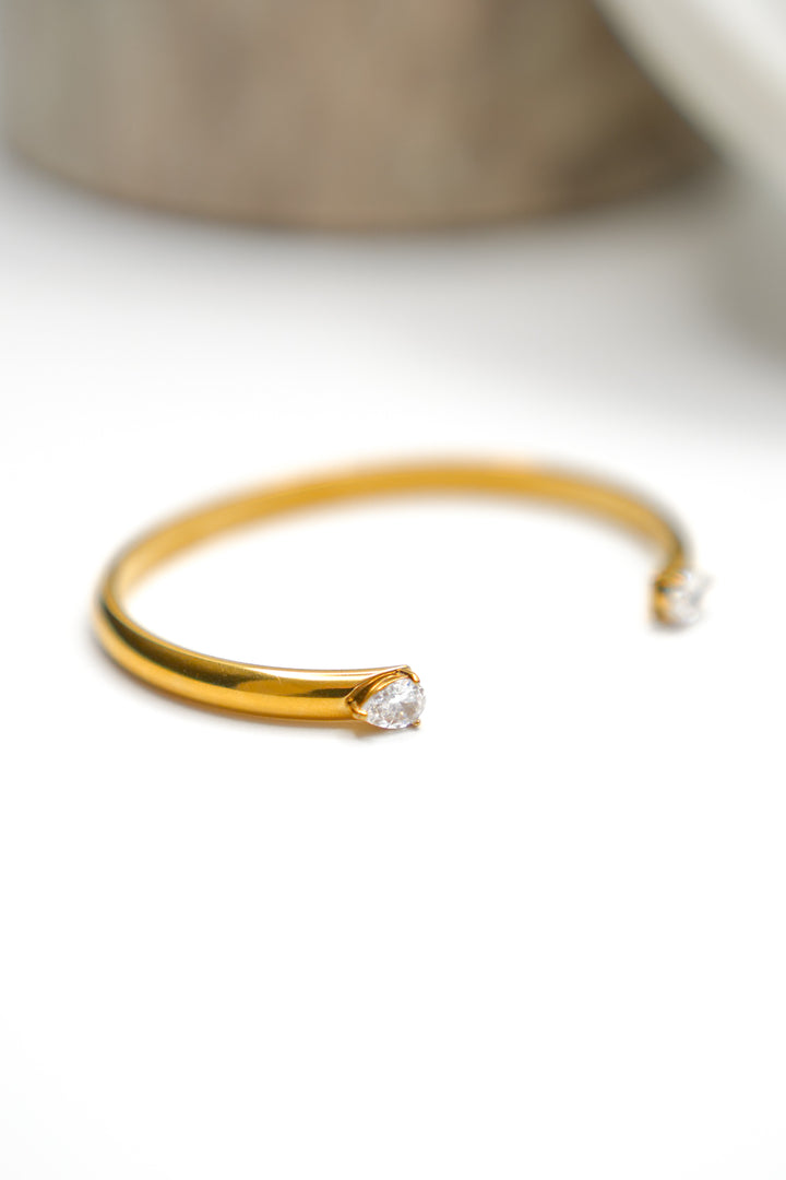 Chansutt Pearls Whitney Bracelet