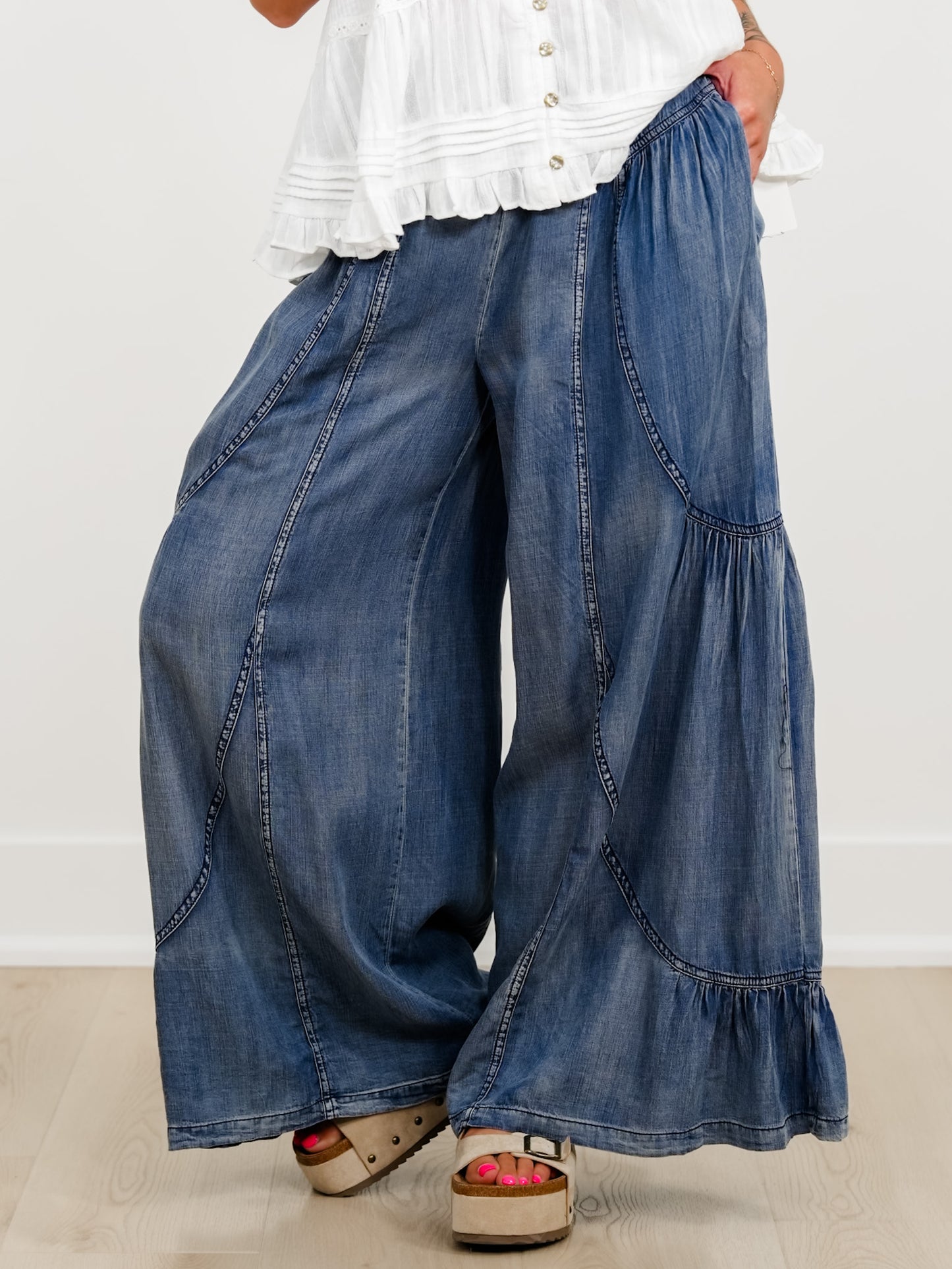 Chambray Elastic Waist Tiered Wide Leg pants
