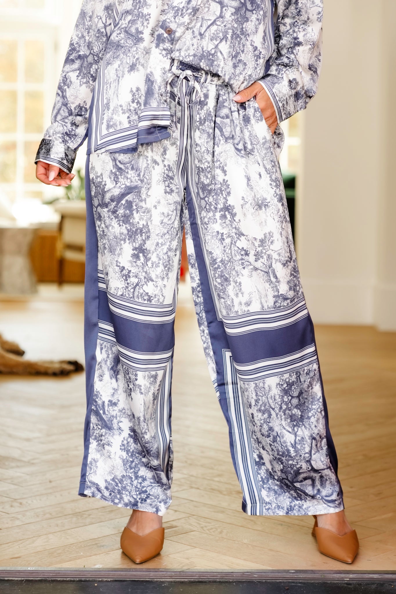 POL Floral Print Elastic Waist Relaxed Fit Pants