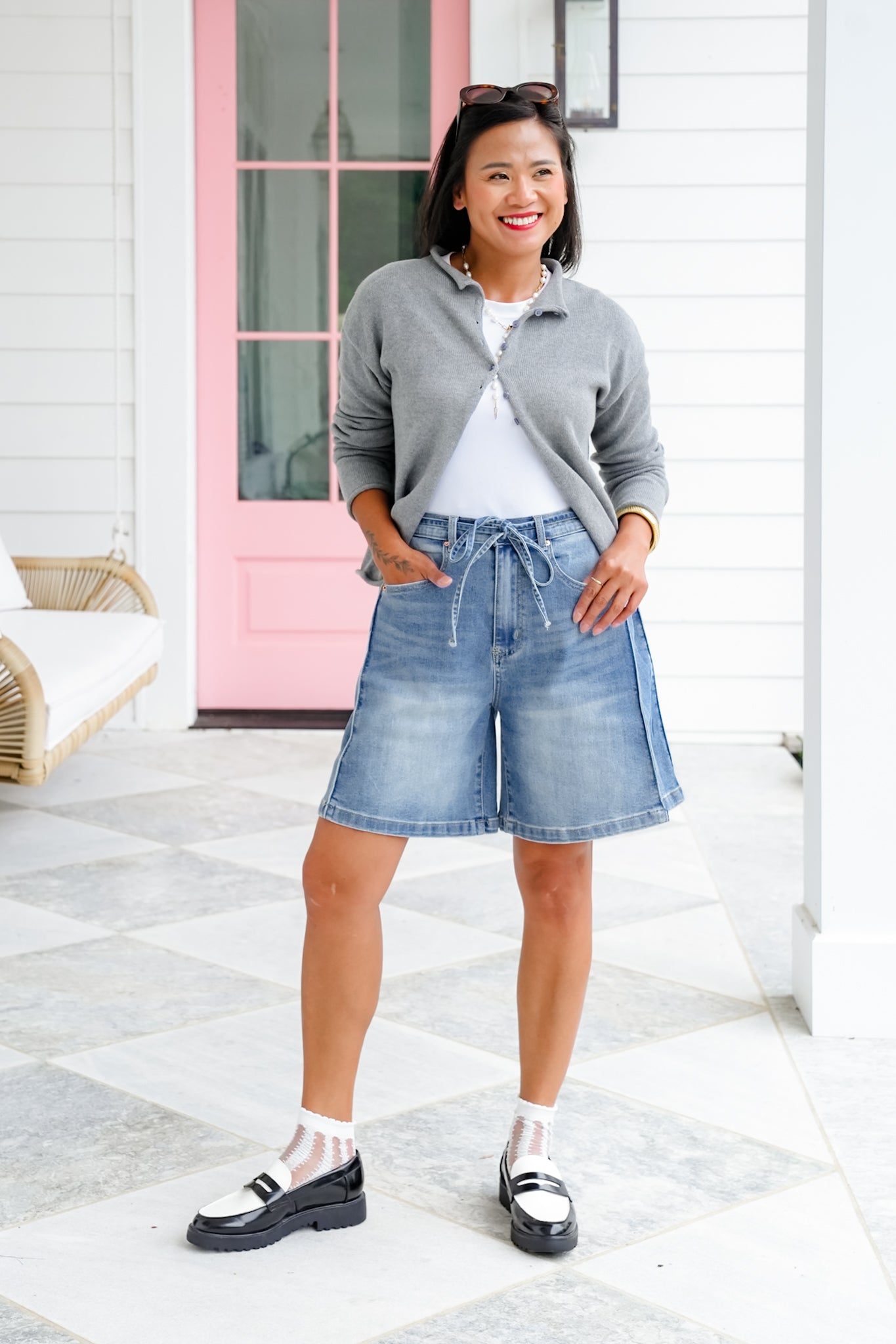 Medium Wash Relax Fit Shorts With Drawstring Detail