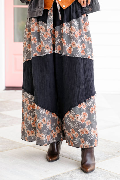POL Black Elastic Waist Wide Leg Pants with Floral Print