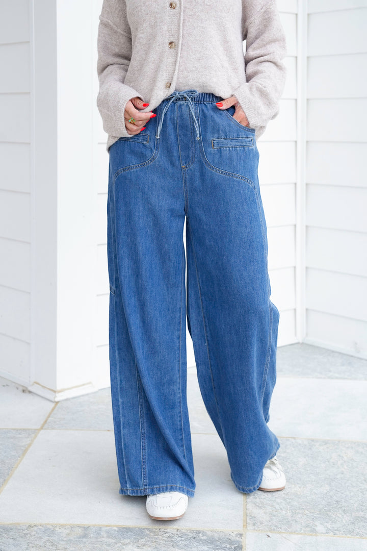 Washed Elastic Waist Wide Leg Denim Pants