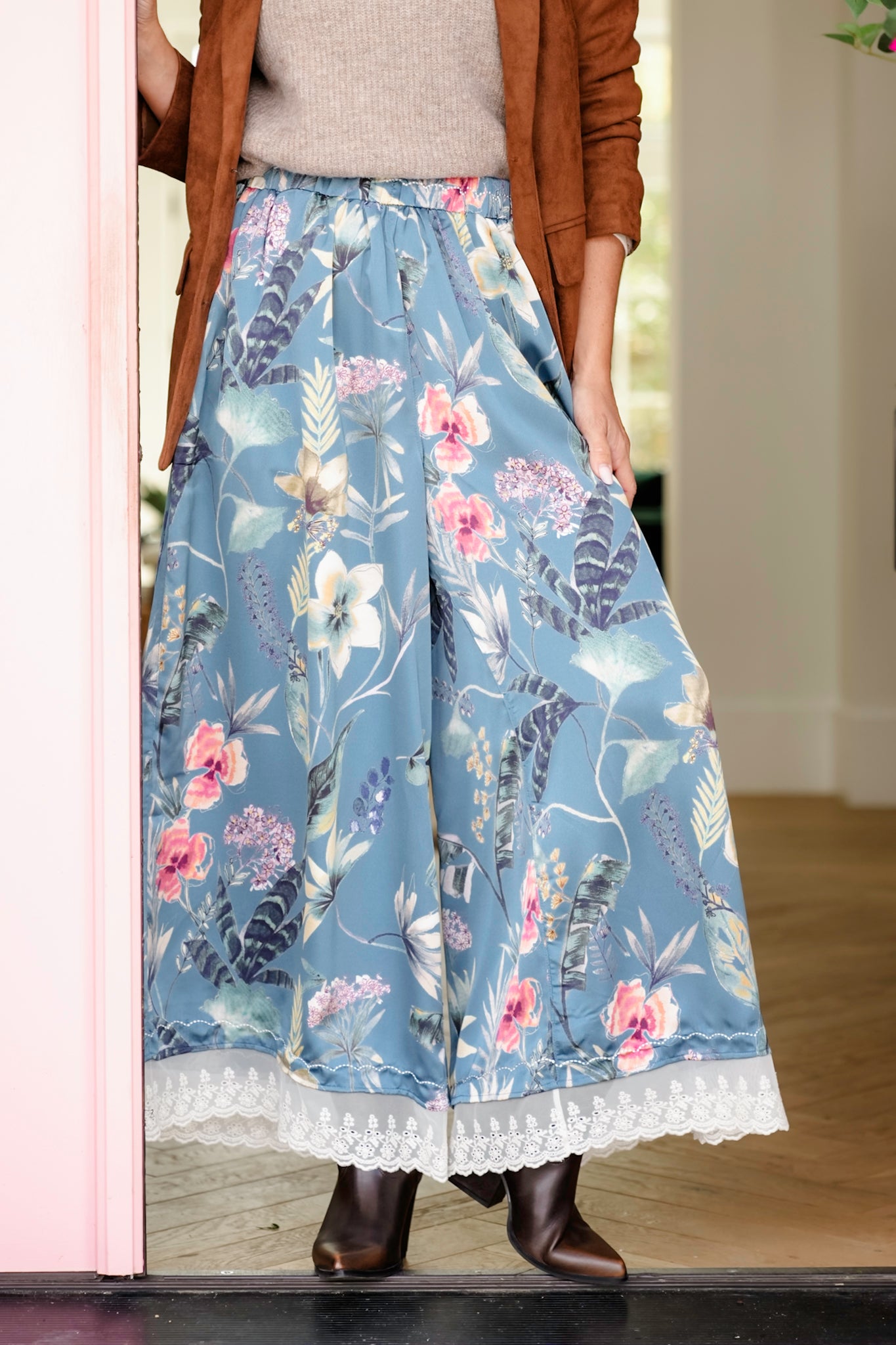 Floral Print Elastic Waist Wide Leg Pants with Lace Trim