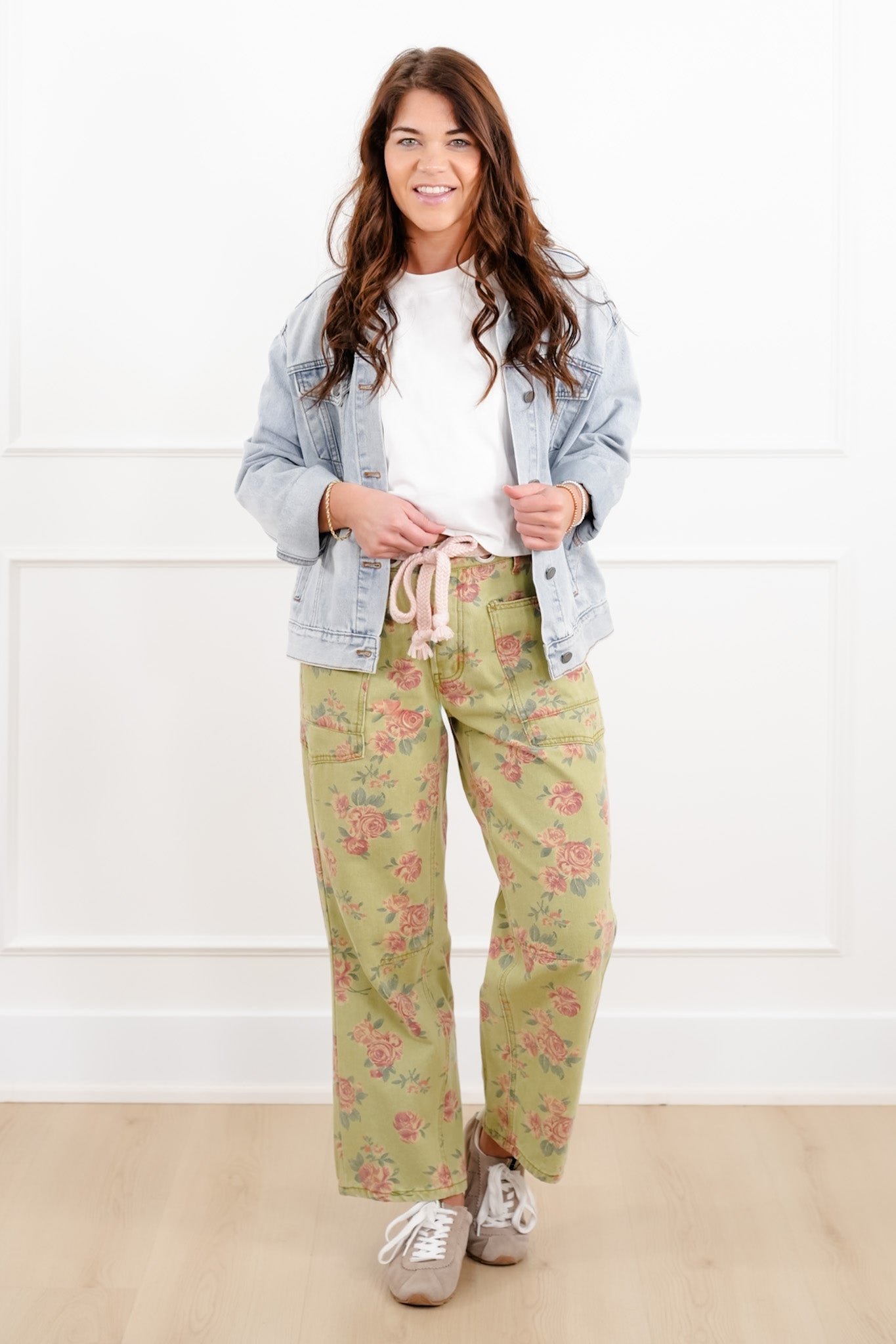 Floral Print Cropped Pants with Braided Rope Belt