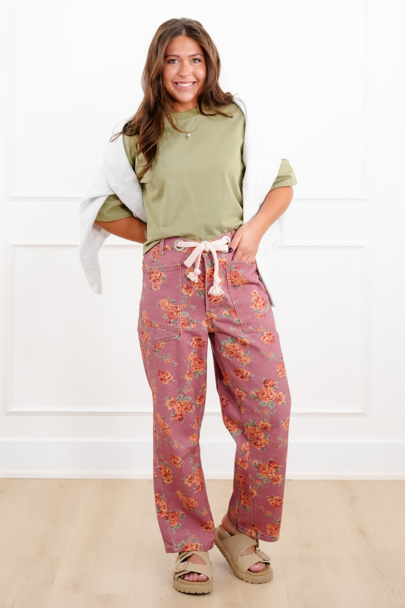 Floral Print Cropped Pants with Braided Rope Belt