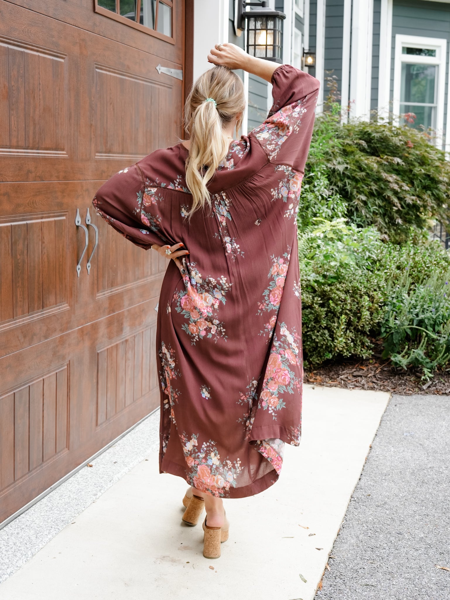 Floral Print Long Sleeve V-Neck Midi Dress – Freckled Poppy