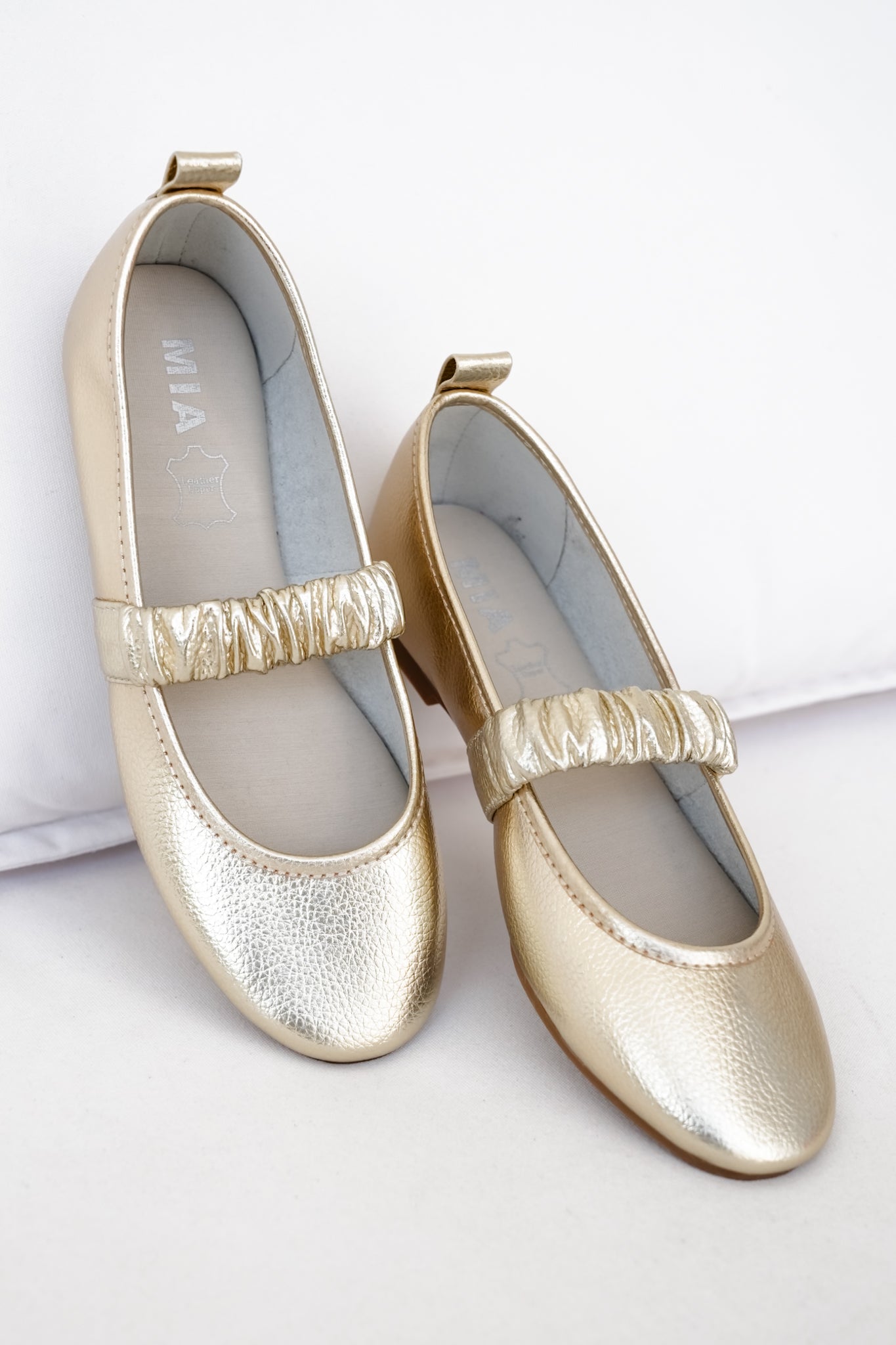 MIA Textured Ballet Flat with Scrunched Elastic Strap