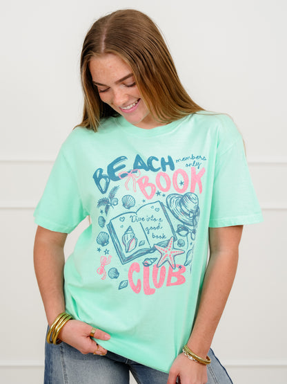 Plus/Reg Short Sleeve "Beach Book Club" Graphic Tee