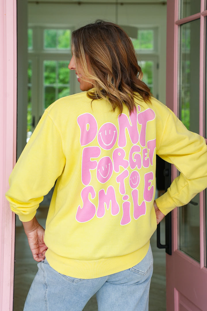Plus/Reg Long Sleeve FP "Don't Forget To Smile" Graphic Sweatshirt