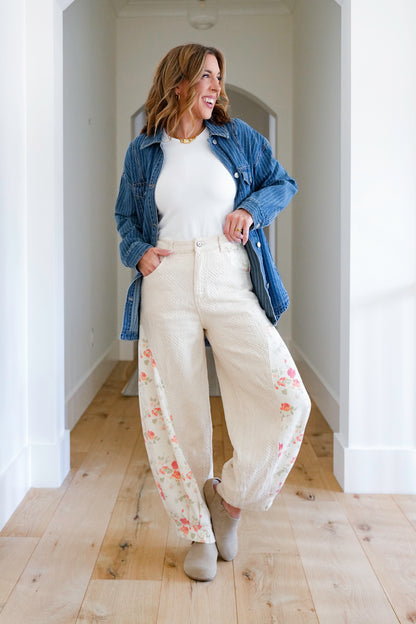 POL Floral and Textured Print Pants with Pleated Hem