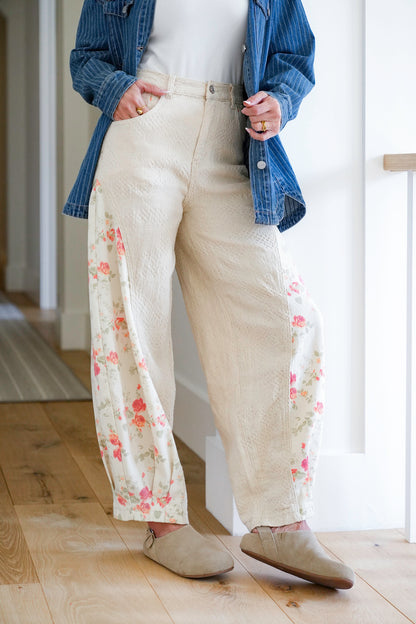 POL Floral and Textured Print Pants with Pleated Hem