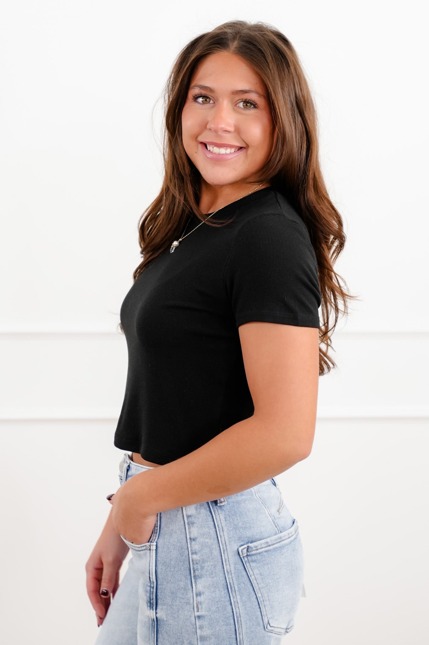 Short Sleeve Ribbed Knit Crop Tee