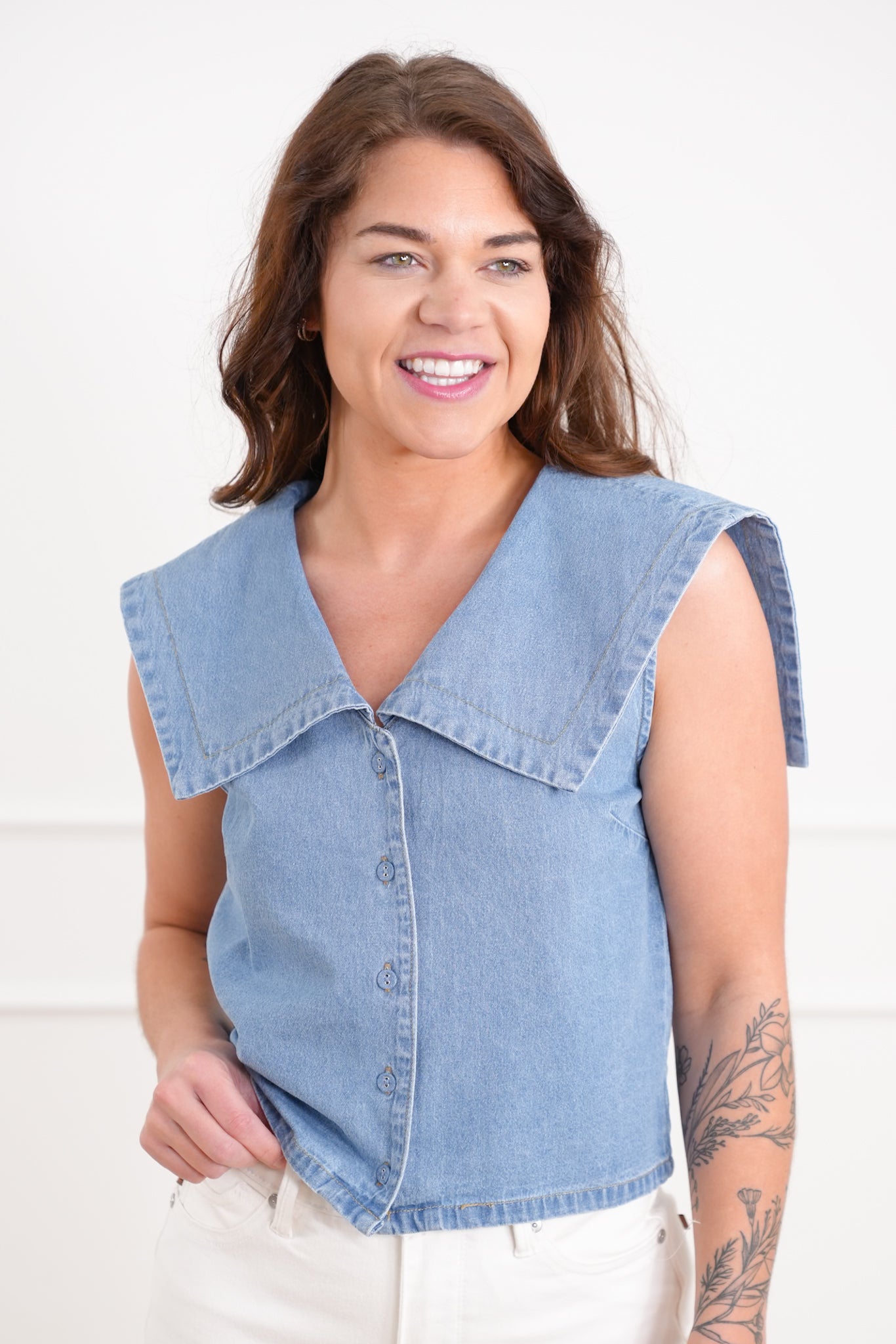 Plus/Reg Sleeveless Button Up Vest with Collar