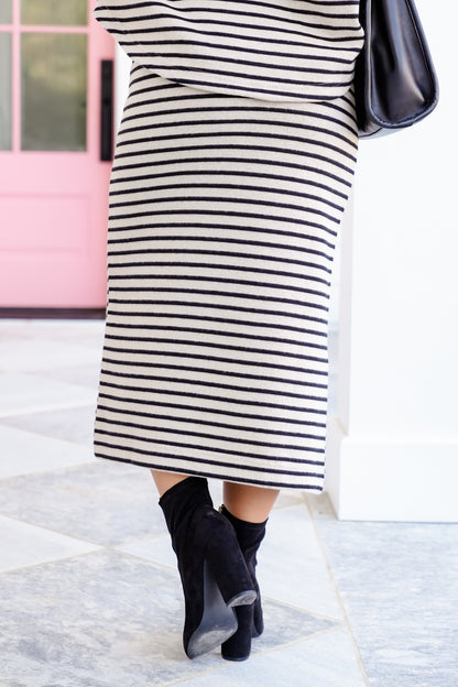 Striped Elastic Waist Pencil Skirt