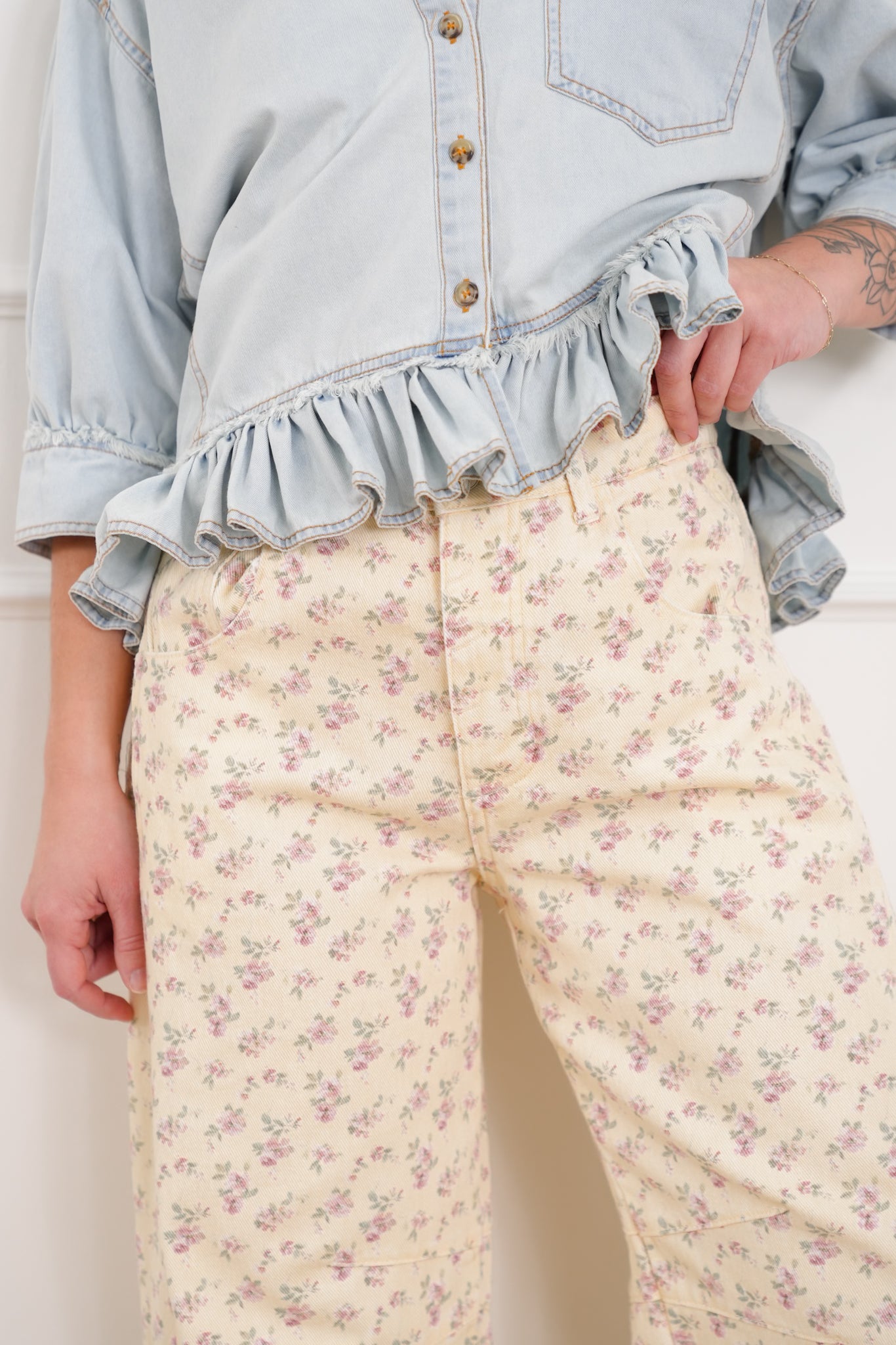Plus/Reg Maroon Floral Print Button Fly Barrel Pants