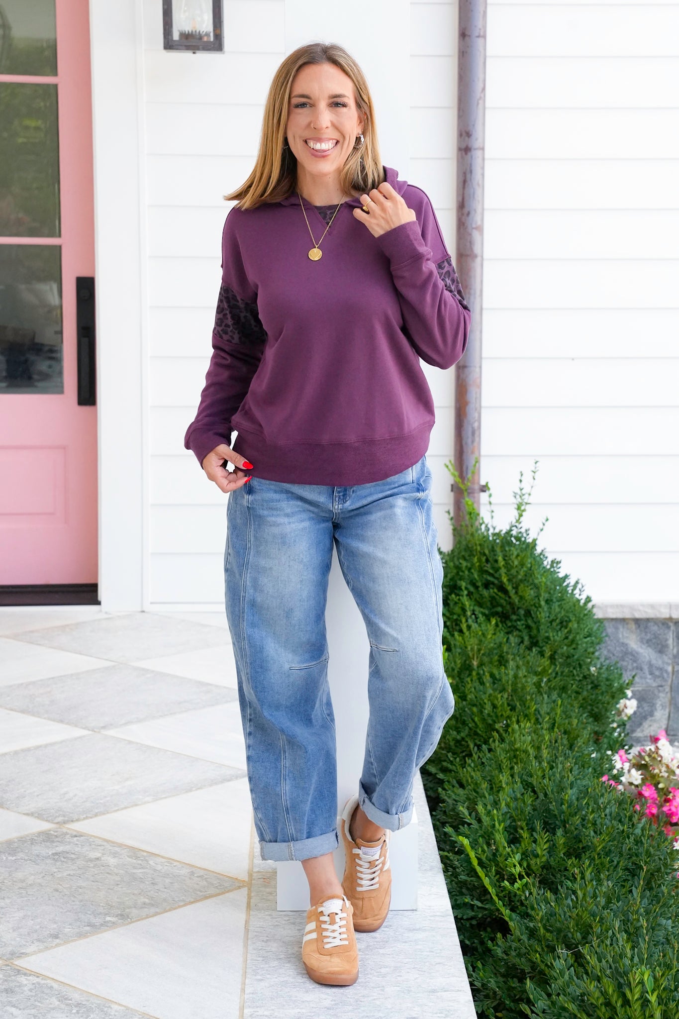Long Sleeve Pullover Hoodie with Leopard Print